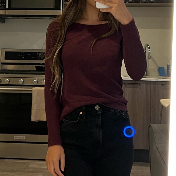 Super Soft Crewneck Longsleeve - Picture 2 of 3